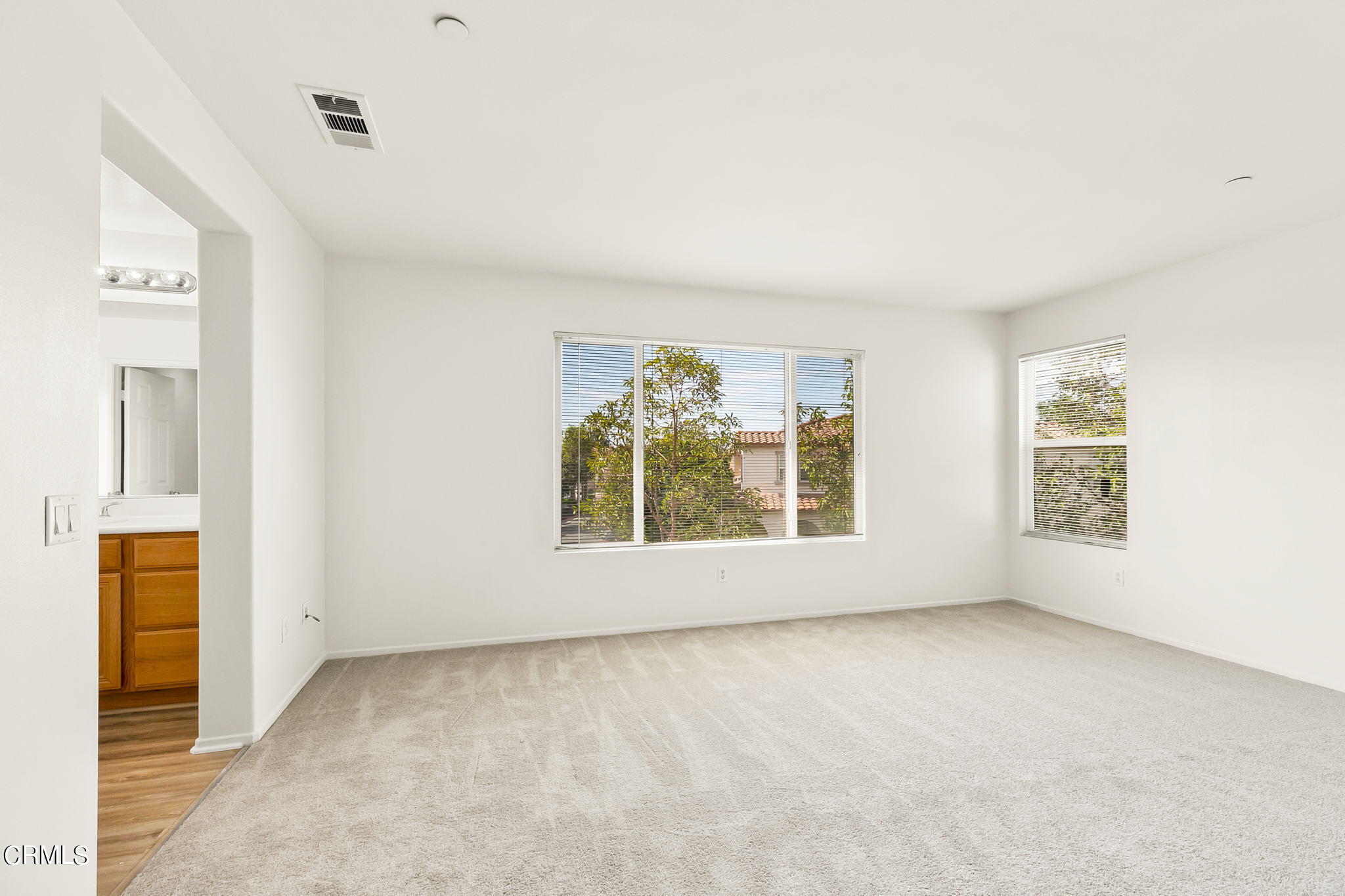 957 Entrada Drive Oxnard, CA 93030 - Photo 24 of 36 957 Entrada primary bedroom2