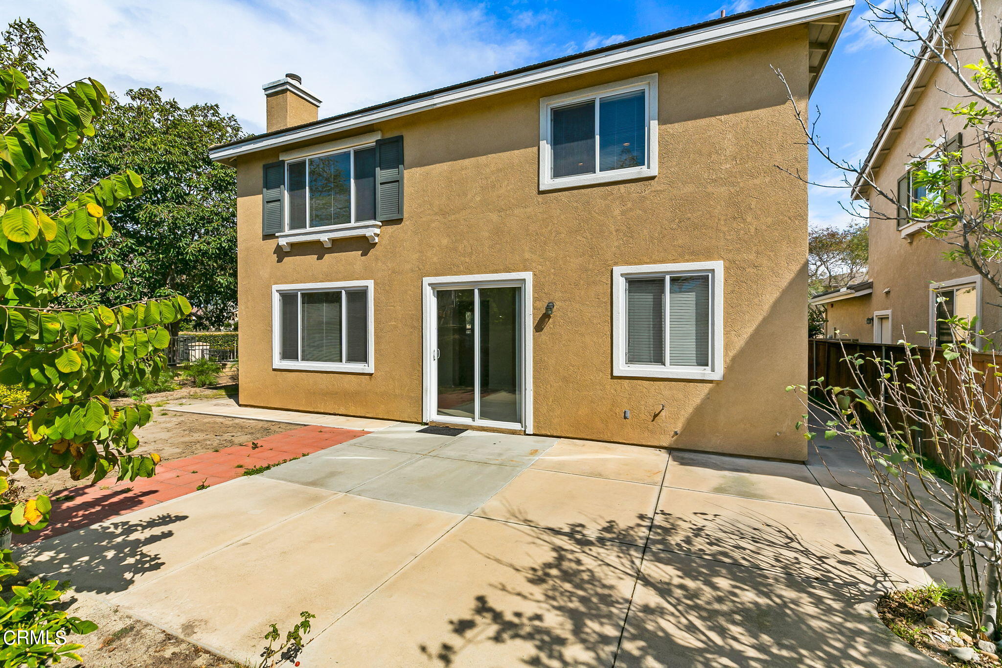 957 Entrada Drive Oxnard, CA 93030 - Photo 32 of 36 957 Entrada backyard2