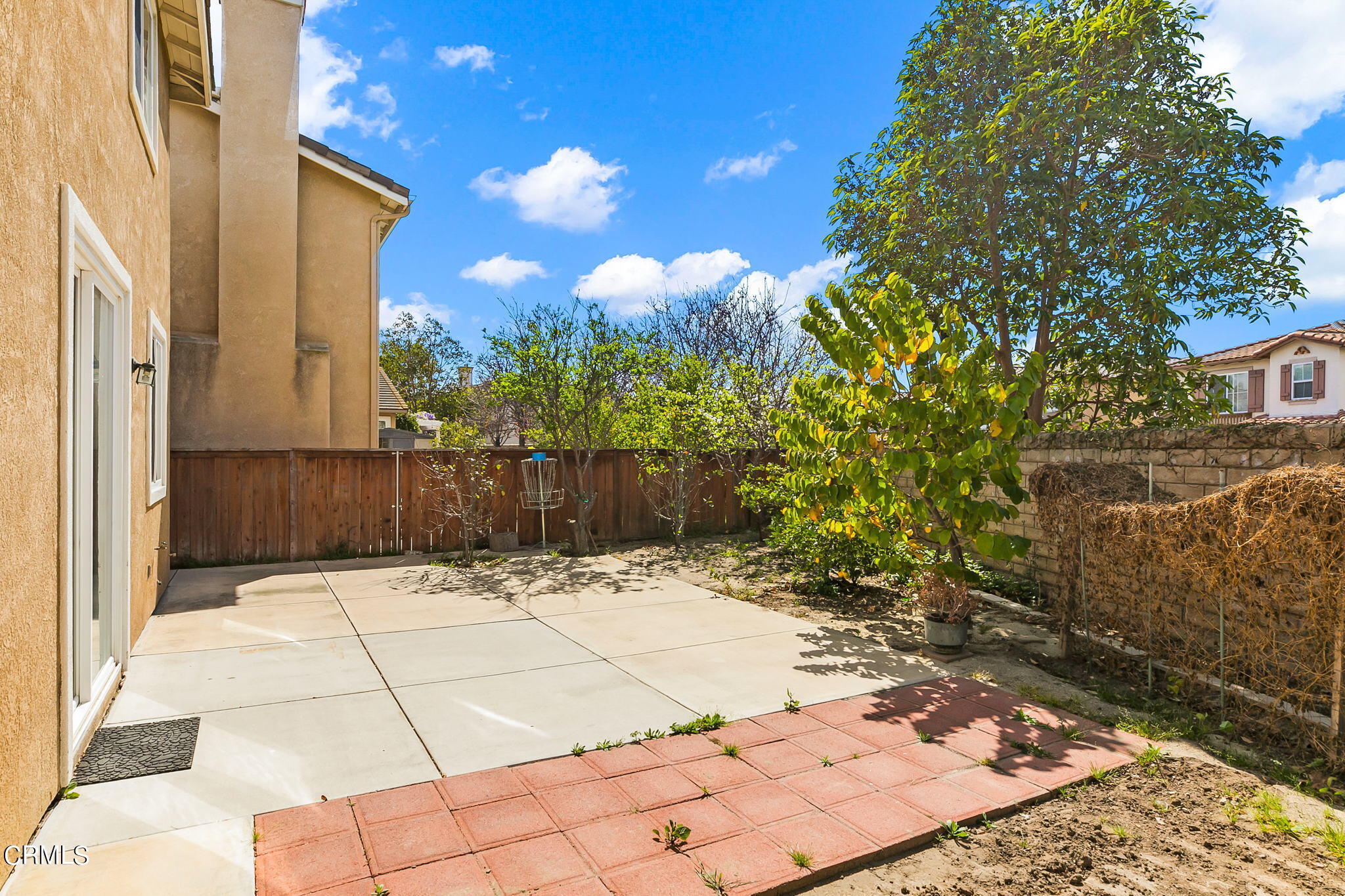 957 Entrada Drive Oxnard, CA 93030 - Photo 35 of 36 957 Entrada backyard1