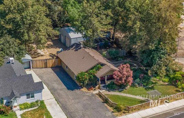 $424,000 | 1015 East Logan Street, Caldwell, ID 83605