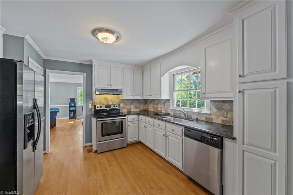 924 Kimberly Road Burlington, NC 27215 - Photo 11 of 42