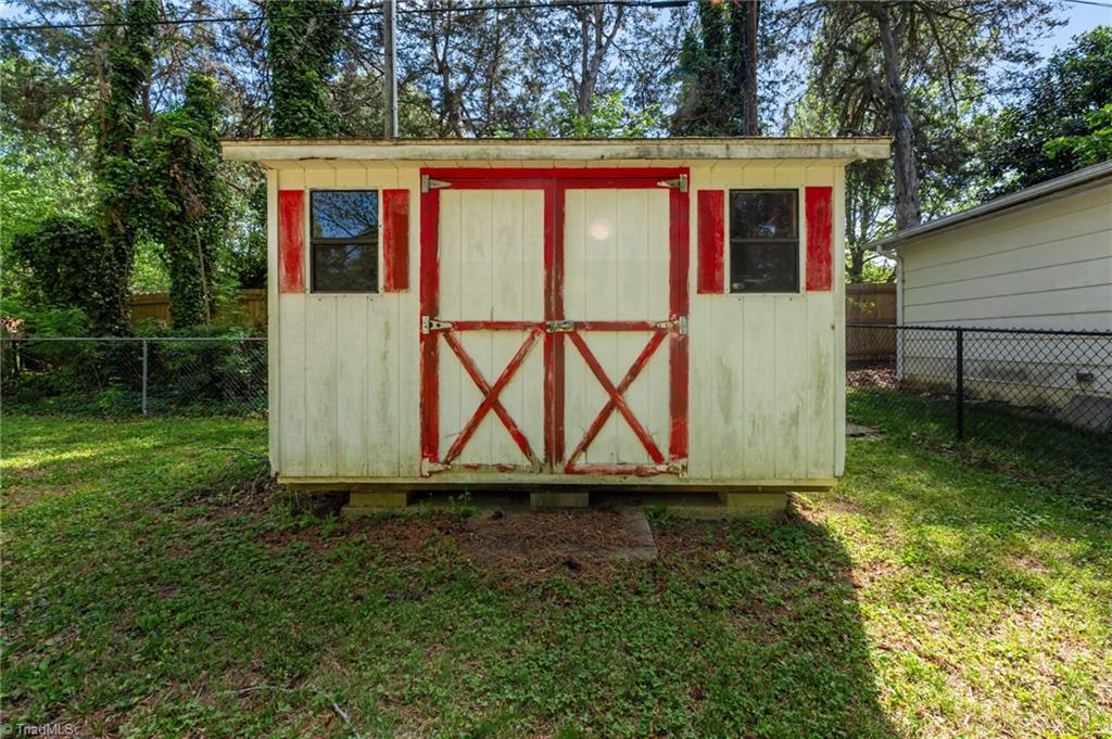 924 Kimberly Road Burlington, NC 27215 - Photo 37 of 42