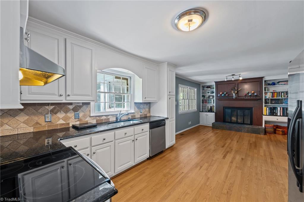 924 Kimberly Road Burlington, NC 27215 - Photo 10 of 42