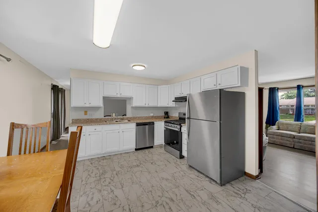 $294,900 | 342 Woodbridge Drive, Lowell, IN 46356