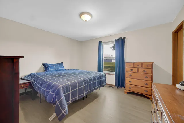 $294,900 | 342 Woodbridge Drive, Lowell, IN 46356