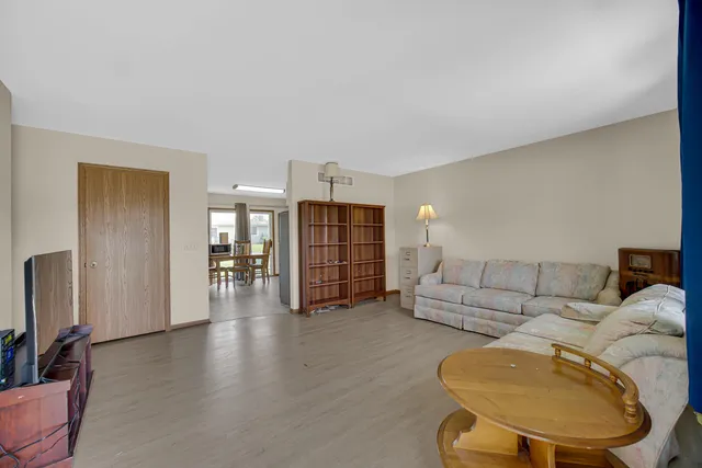 $294,900 | 342 Woodbridge Drive, Lowell, IN 46356