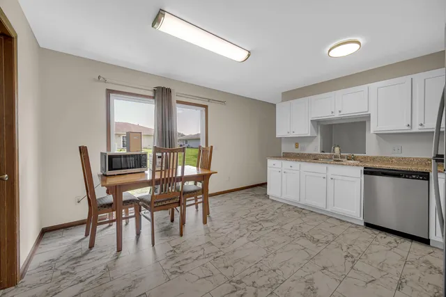 $294,900 | 342 Woodbridge Drive, Lowell, IN 46356