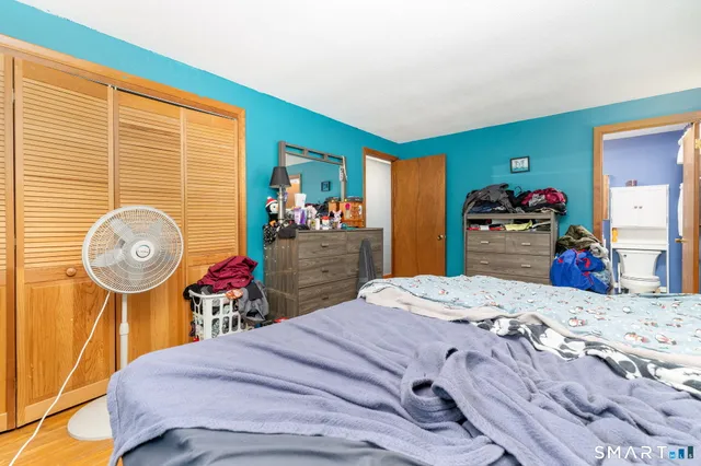 $425,000 | 46 Lakeshore Drive, New Hartford, CT 06057