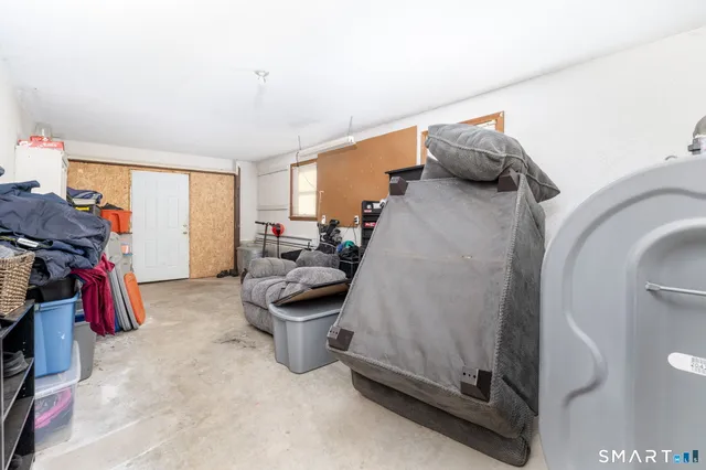 $425,000 | 46 Lakeshore Drive, New Hartford, CT 06057