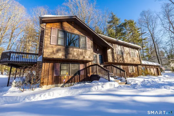 $415,000 | 46 Lakeshore Drive, New Hartford, CT 06057