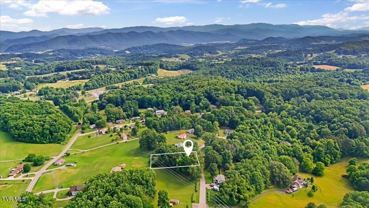 152 Cochran Road Jonesborough, TN 37659 - Photo 55 of 62 55-DJI_20260606164607_0131_D