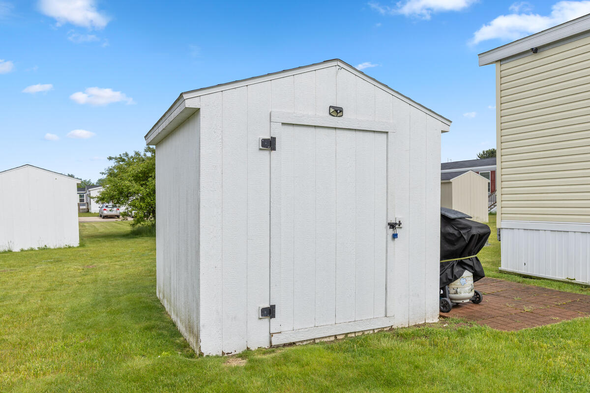 360 East Tuttle Road, Unit 121 Ionia, MI 48846 - Photo 20 of 20 360-E-Tuttle_020