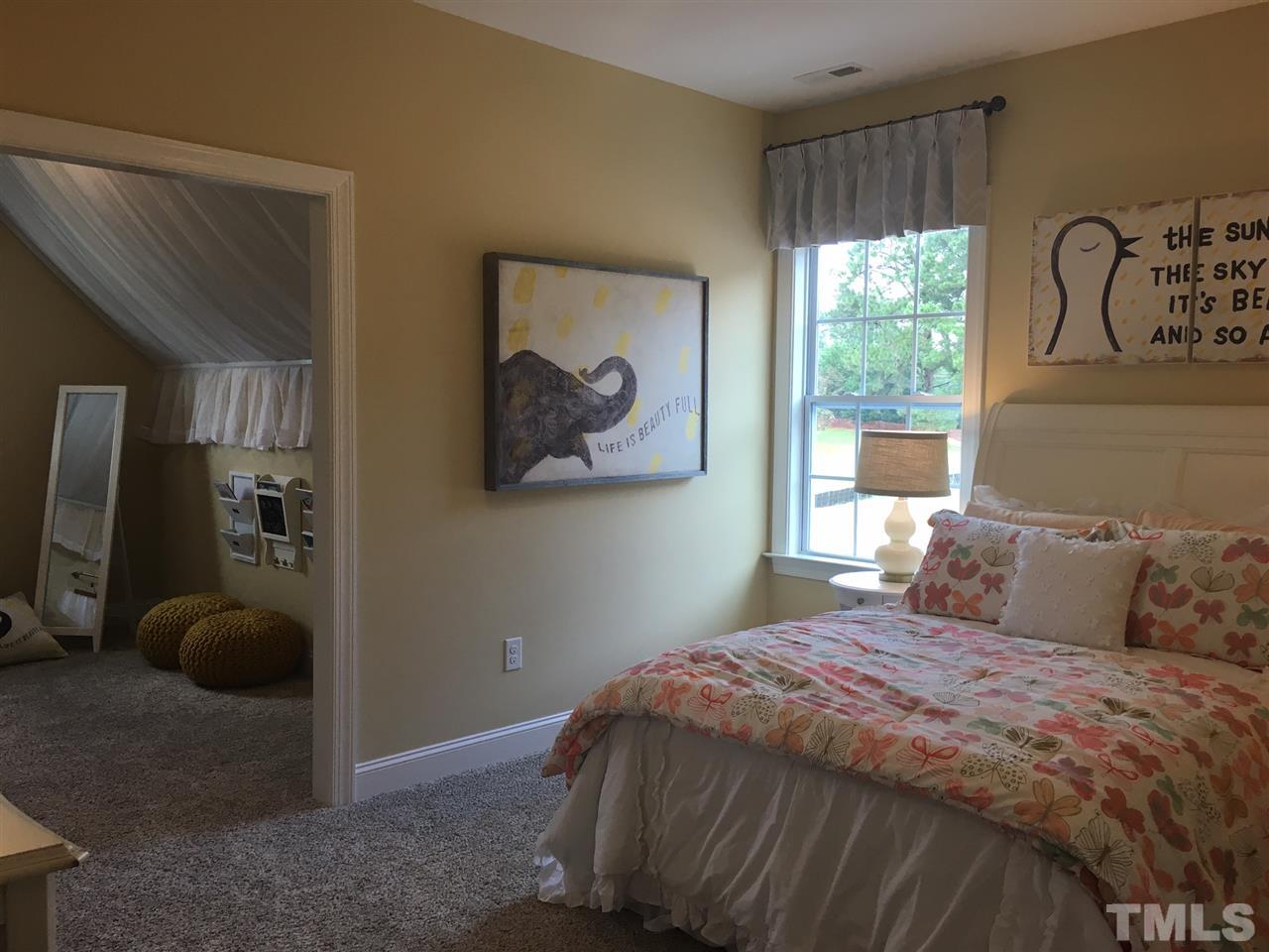 7613 Stonehenge Farm Lane Raleigh, NC 27613 - Photo 2 of 12 Gallery Image 2