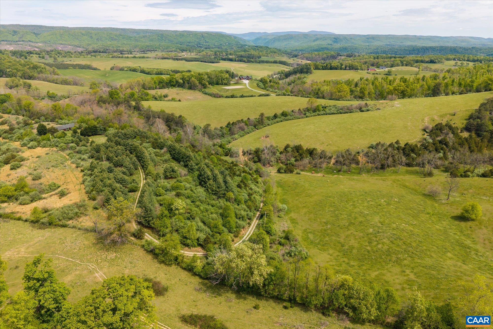 7360 Neck Creek Road Belspring, VA 24058 - Photo 46 of 62 Gallery Image 46