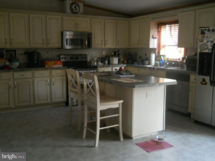 103 Swopes Valley Road Pine Grove, PA 17963 - Photo 4 of 16 Gallery Image 4