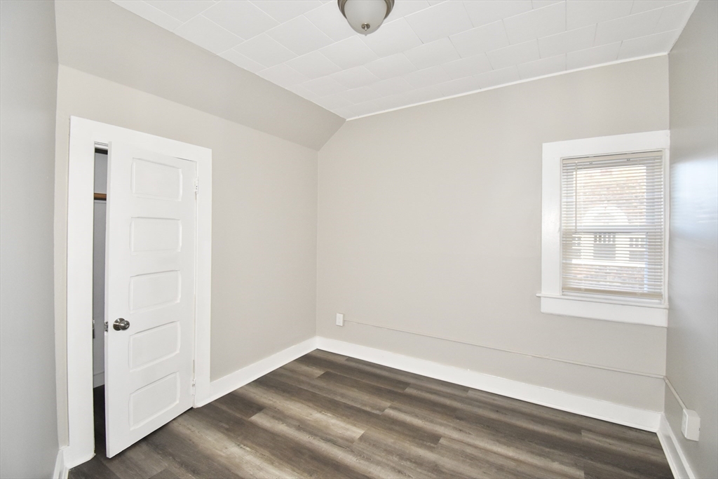14 Lafayette Street Springfield, MA 01109 - Photo 20 of 30 Gallery Image 20