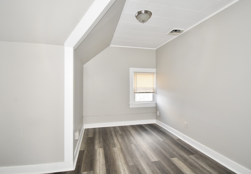 14 Lafayette Street Springfield, MA 01109 - Photo 21 of 30 Gallery Image 21