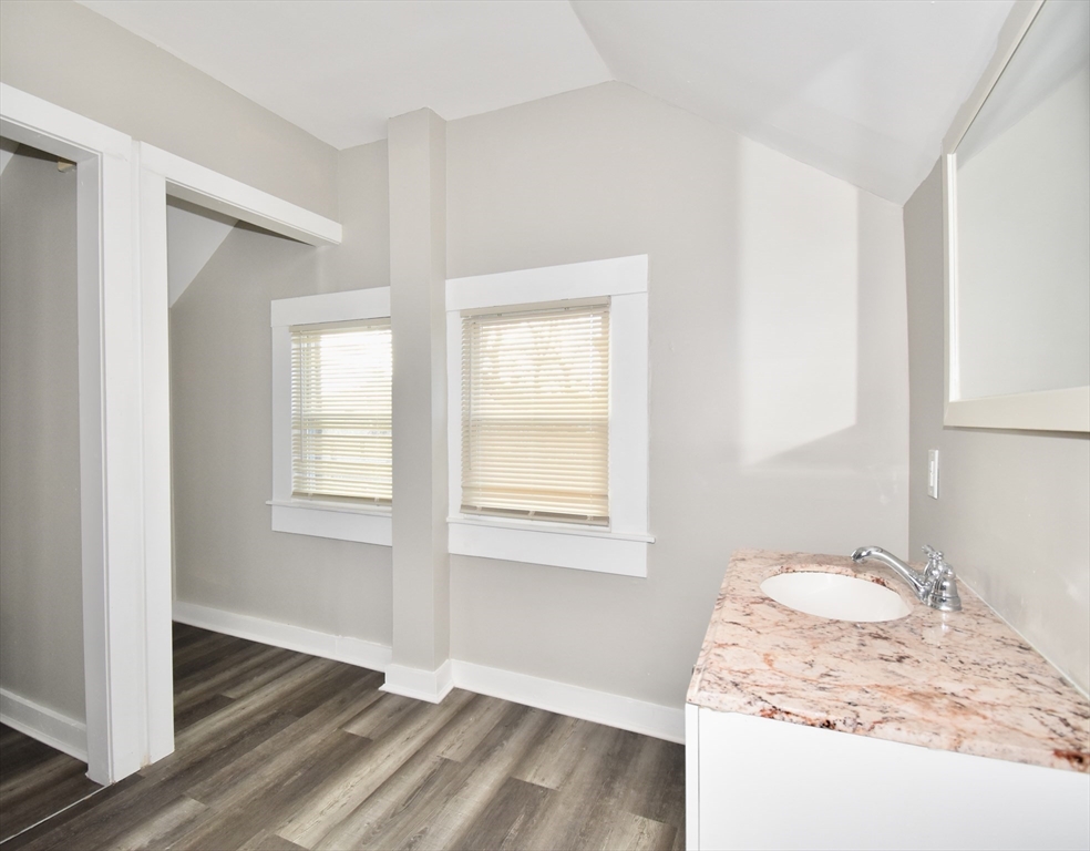 14 Lafayette Street Springfield, MA 01109 - Photo 26 of 30 Gallery Image 26