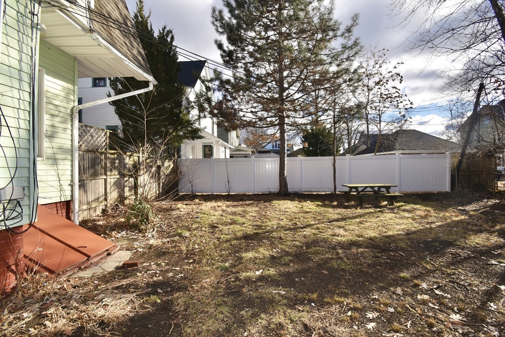 14 Lafayette Street Springfield, MA 01109 - Photo 28 of 30 Gallery Image 28