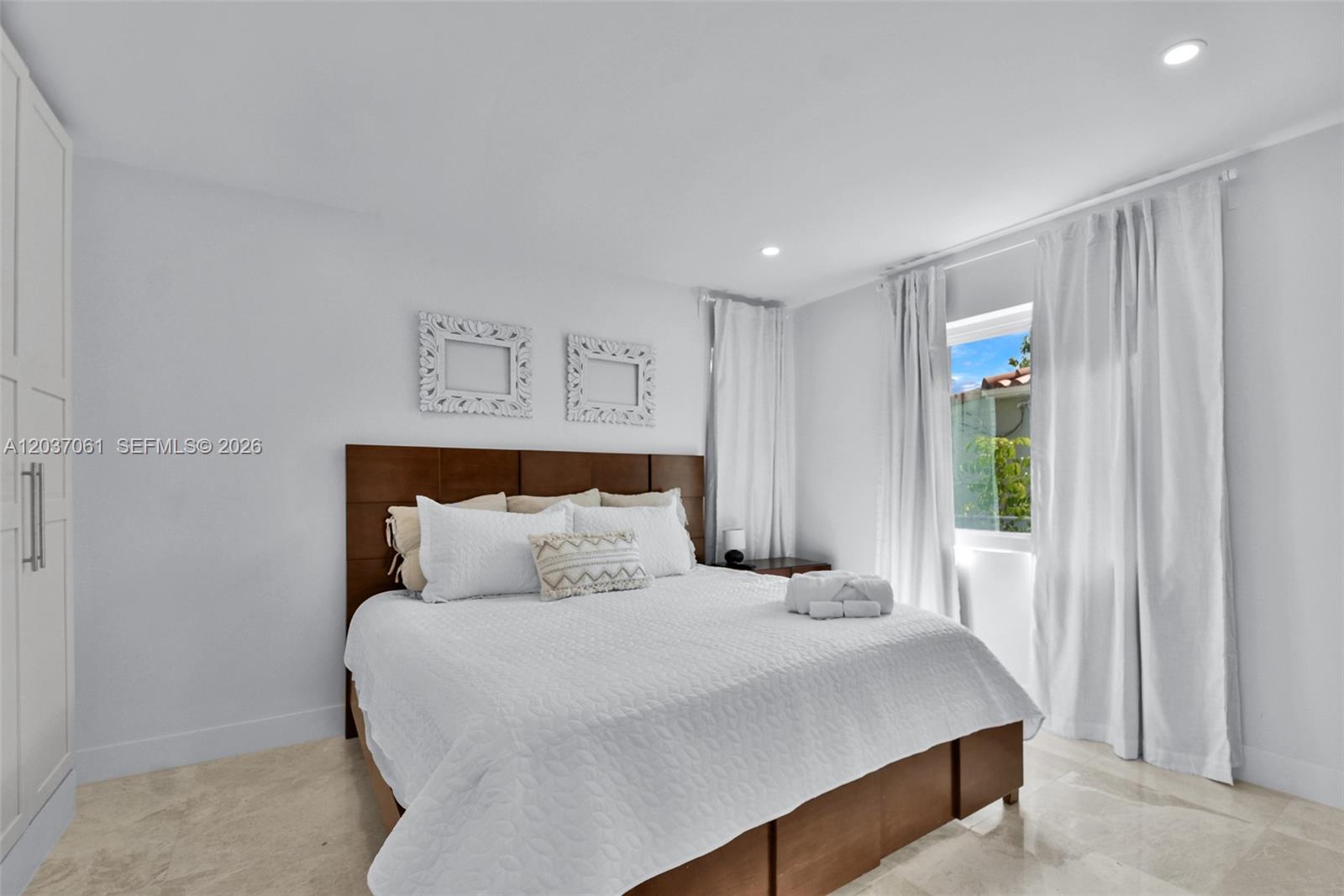 2195 Southwest 25th Terrace Miami, FL 33133 - Photo 24 of 86