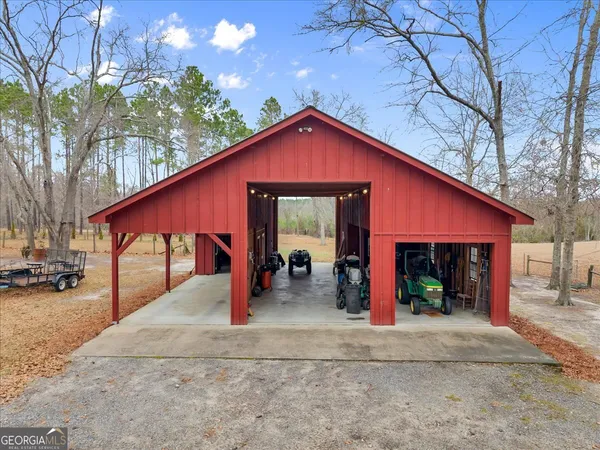 $899,000 | 3591 Milan Eastman Road, Milan, GA 31060