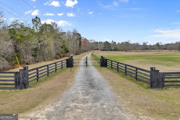 $899,000 | 3591 Milan Eastman Road, Milan, GA 31060
