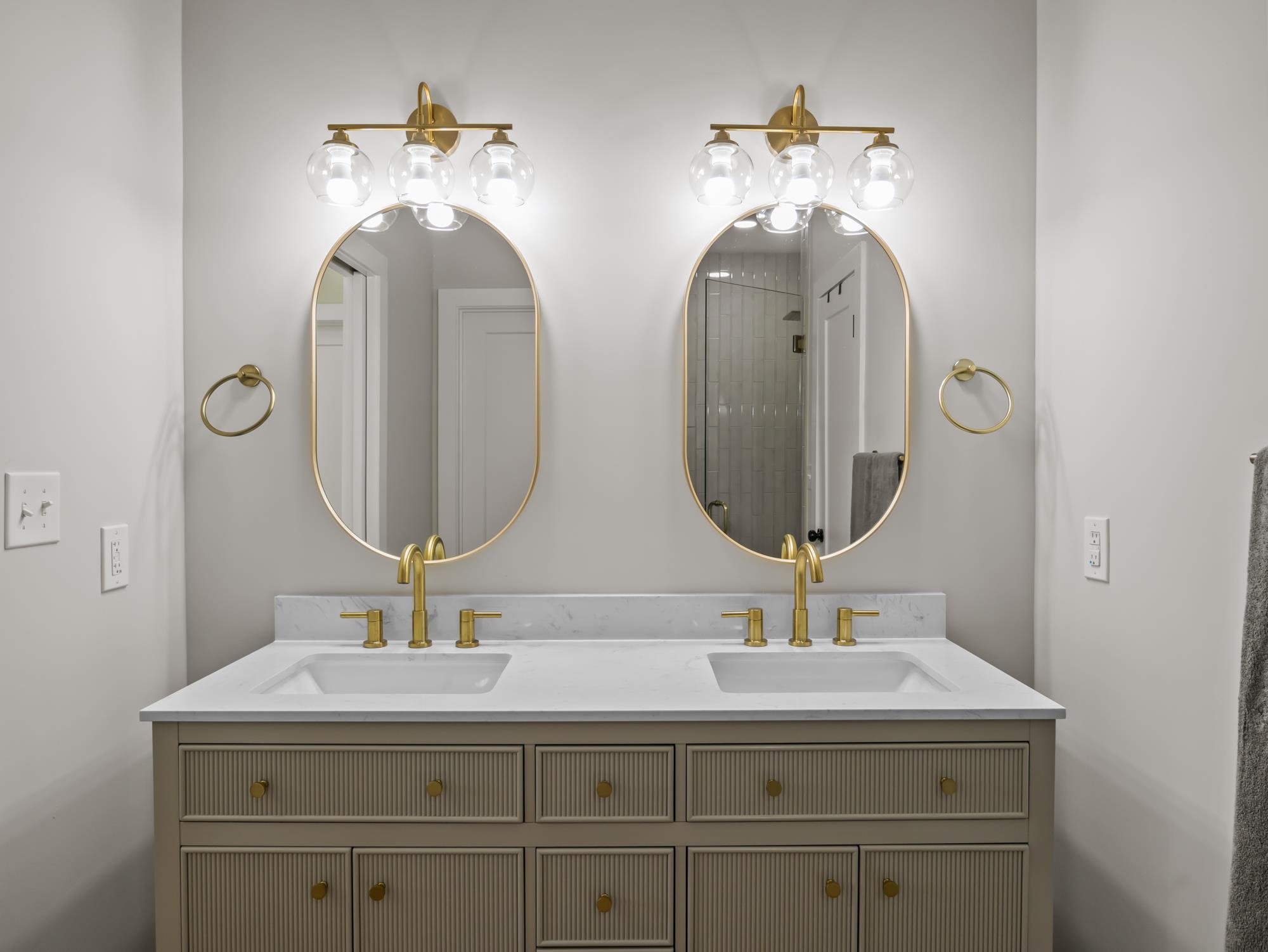 1080 Melvin Hill Road Campobello, SC 29322 - Photo 21 of 49