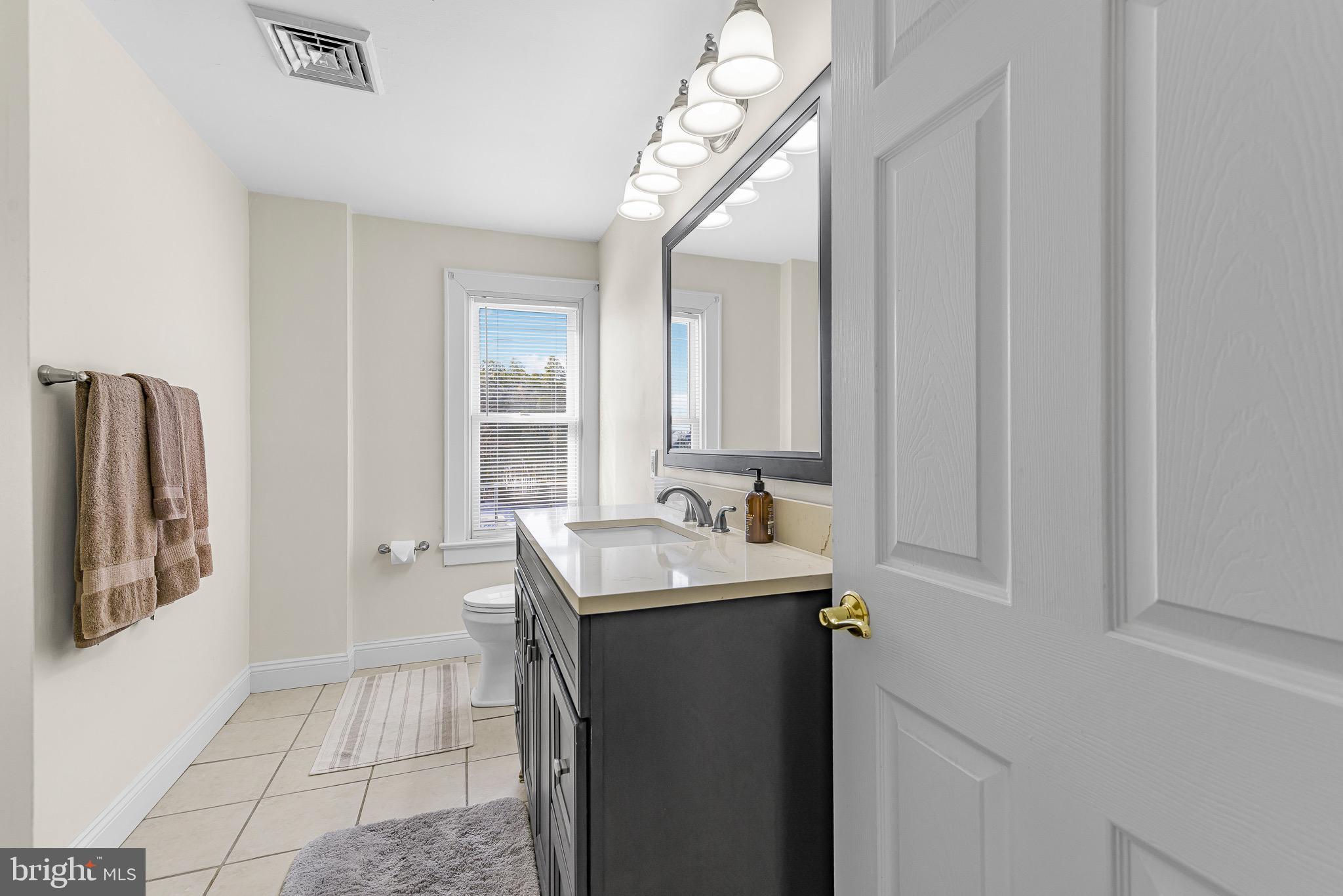 1131 Naamans Creek Road Garnet Valley, PA 19060 - Photo 25 of 54