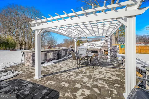 $575,000 | 1131 Naamans Creek Road, Garnet Valley, PA 19060