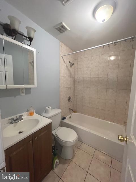 2546 North 7th Street, Unit 2 Philadelphia, PA 19133 - Photo 9 of 11 a bathroom with a sink a toilet and shower