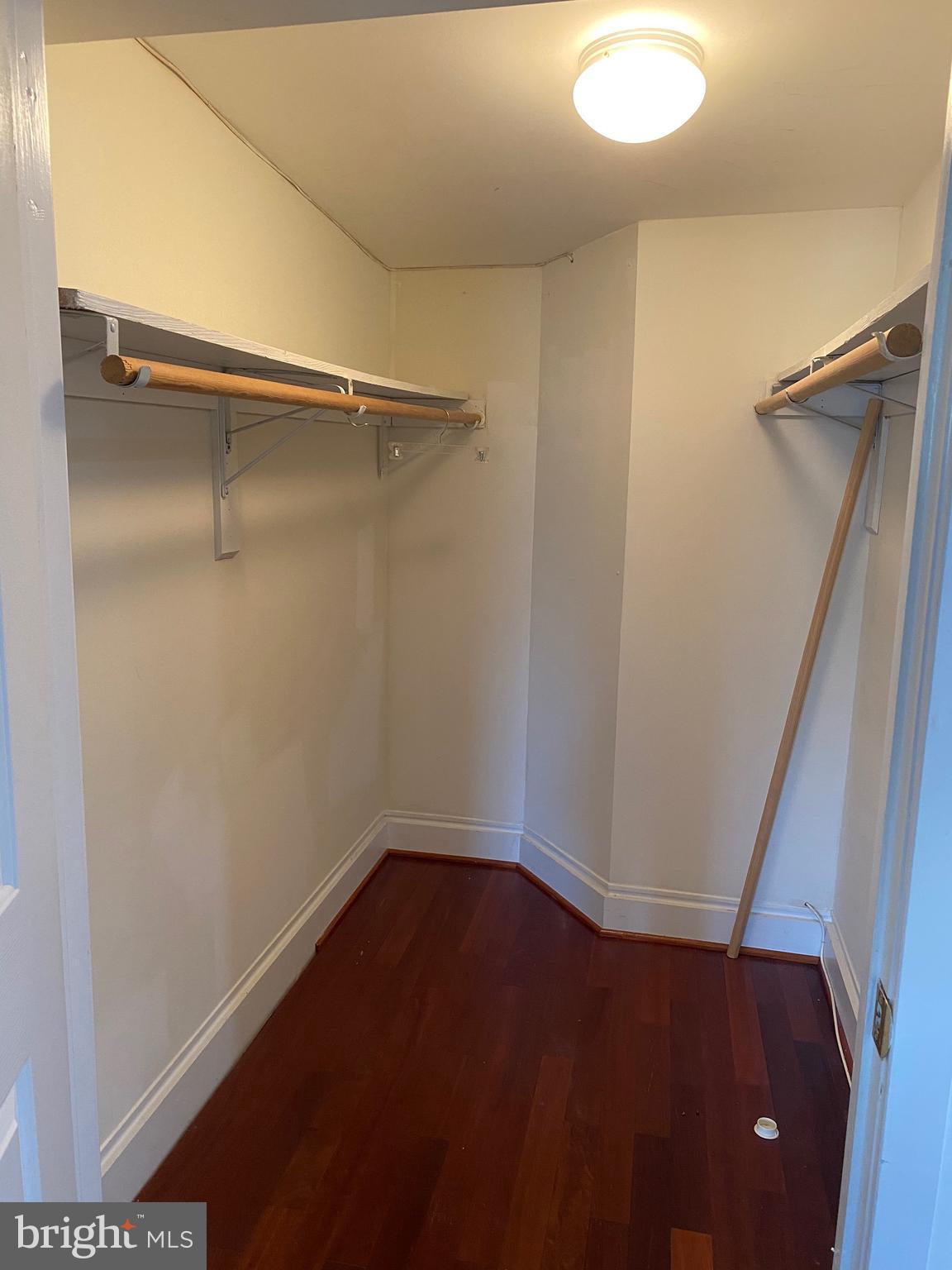 227 West Read Street Baltimore, MD 21201 - Photo 14 of 17