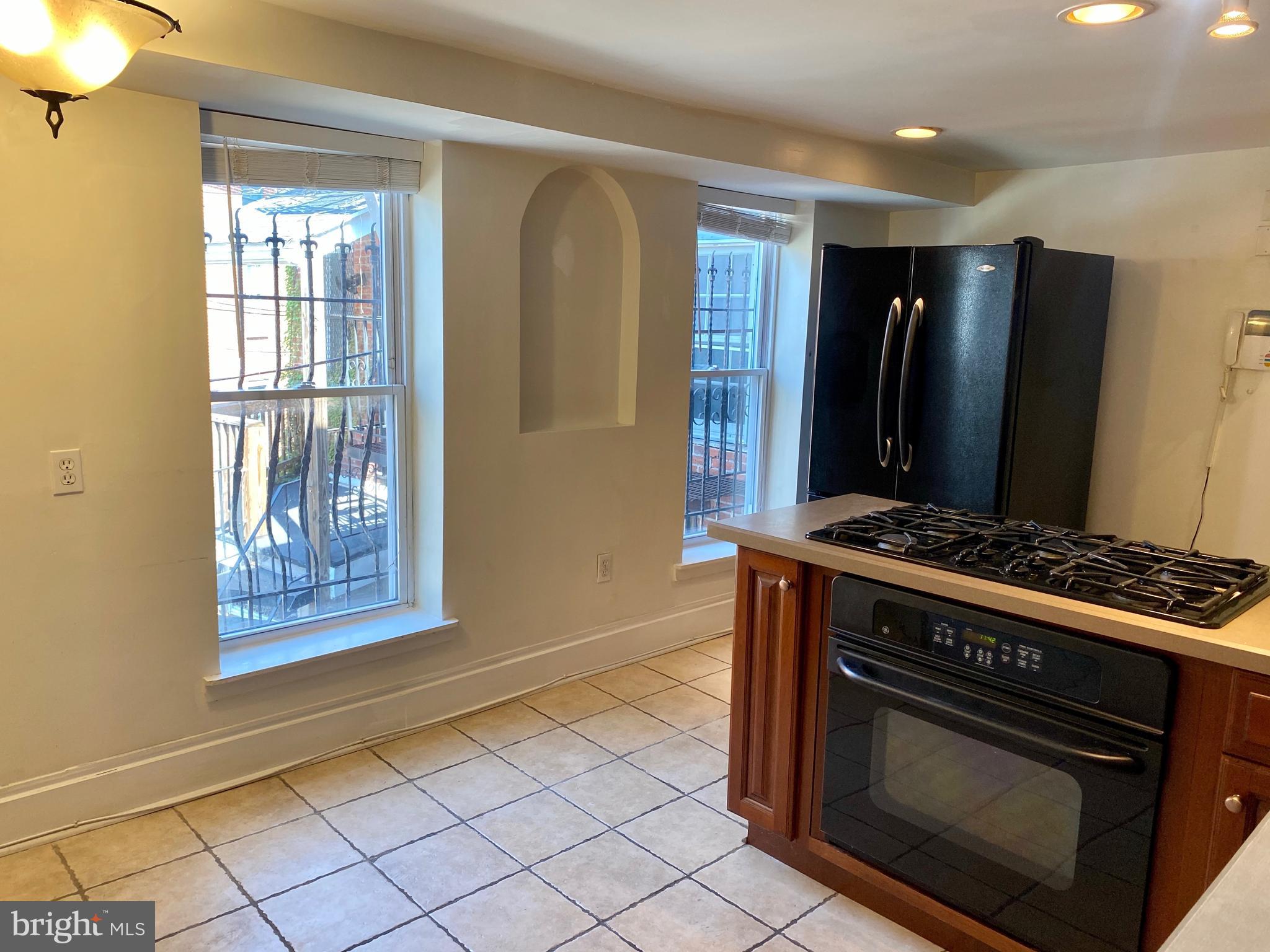 227 West Read Street Baltimore, MD 21201 - Photo 17 of 17