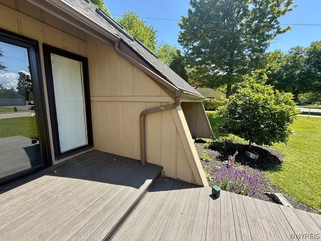 890 Klein Road Amherst, NY 14221 - Photo 5 of 48