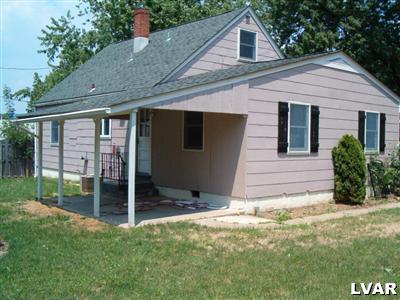 550 Magnolia Road Hellertown, PA 18055 - Photo 3 of 11 Gallery Image 3