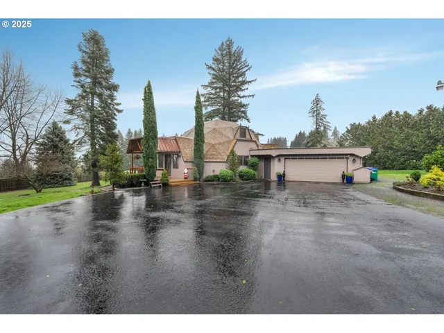 $750,000 | 22690 South Springwater Road, Estacada, OR 97023