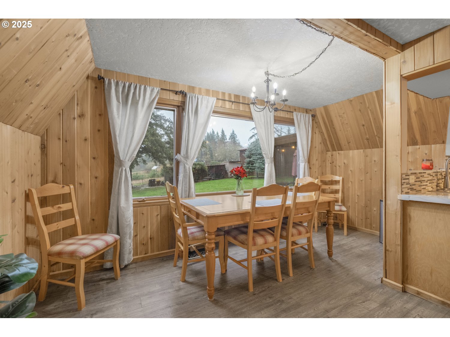 22690 South Springwater Road Estacada, OR 97023 - Photo 8 of 36 Gallery Image 8