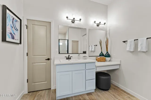 $389,950 | 1122 Brass Hl Avenue, Santa Teresa, NM 88008