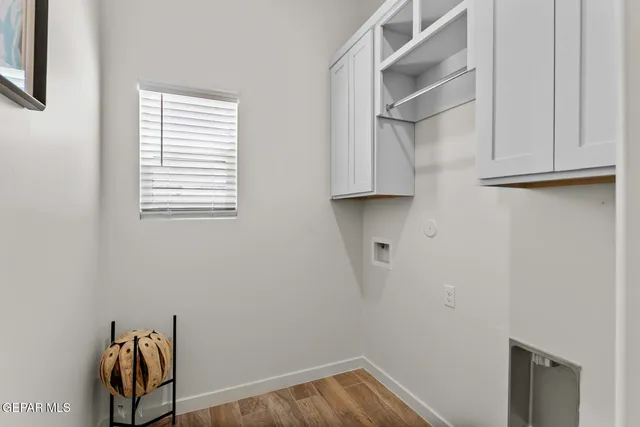 $389,950 | 1122 Brass Hl Avenue, Santa Teresa, NM 88008