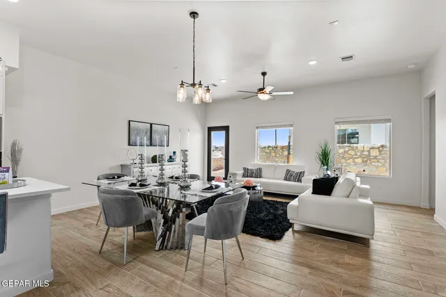 $389,950 | 1122 Brass Hl Avenue, Santa Teresa, NM 88008