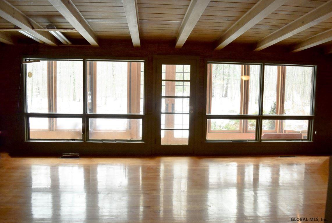33 Forest Road Ballston, NY 12027 - Photo 6 of 22 Photo 6