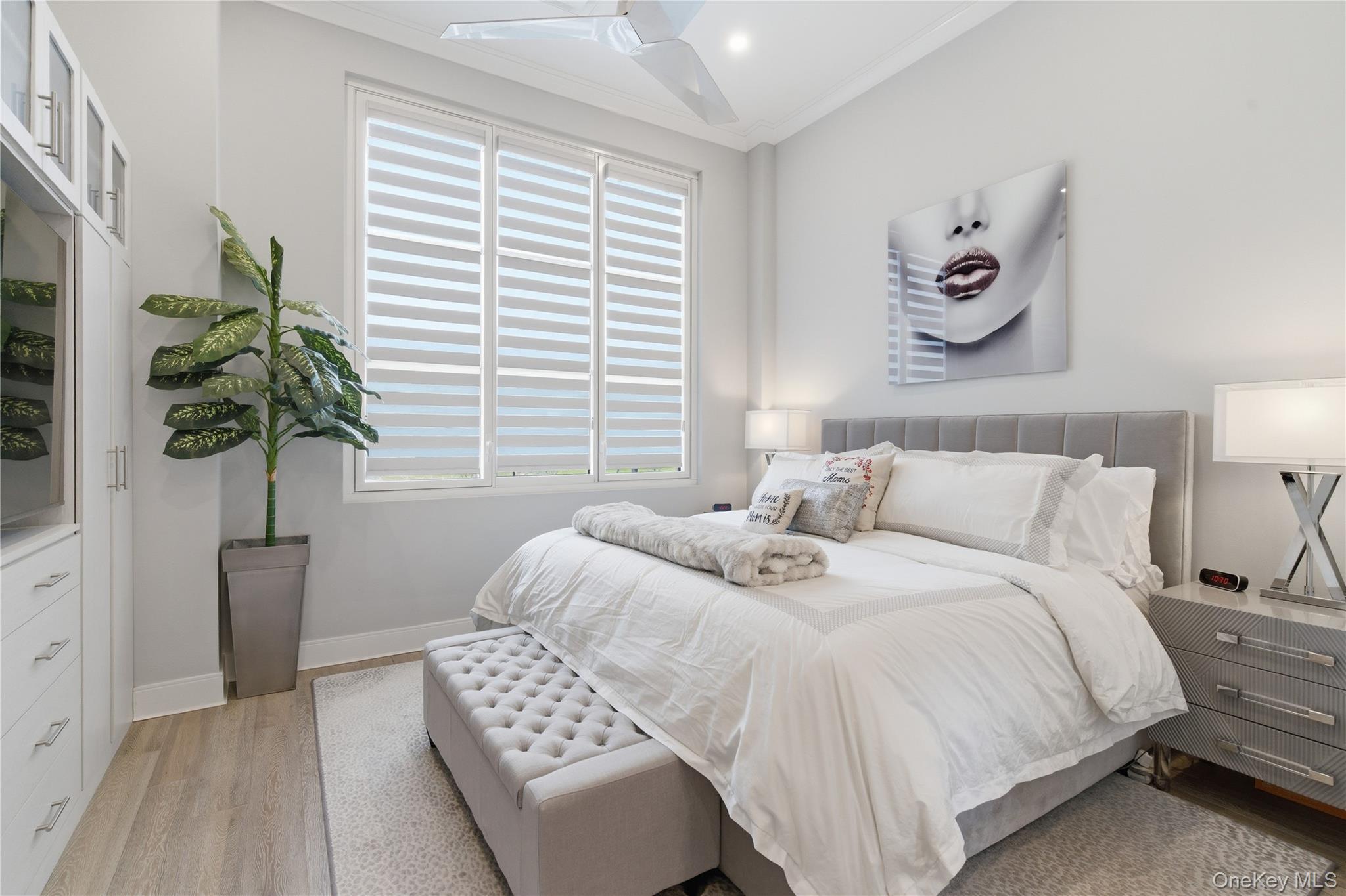 100 Garvies Point Road, Unit 1025 Glen Cove, NY 11542 - Photo 12 of 26