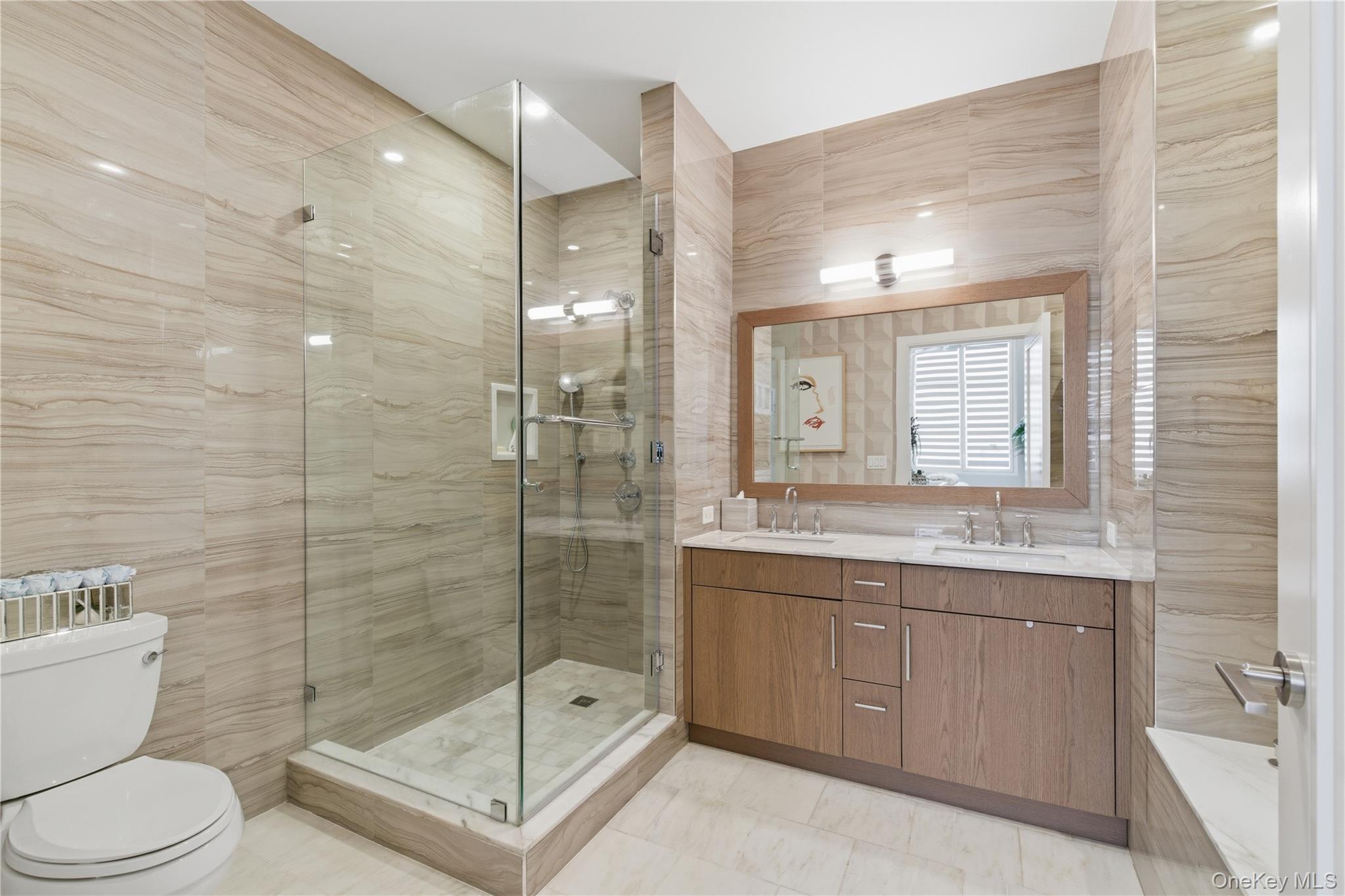 100 Garvies Point Road, Unit 1025 Glen Cove, NY 11542 - Photo 14 of 26