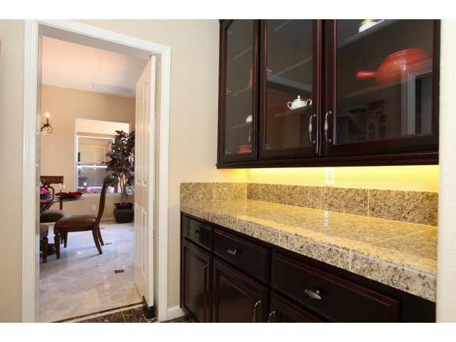 5504 Perugia Circle San Jose, CA 95138 - Photo 9 of 25