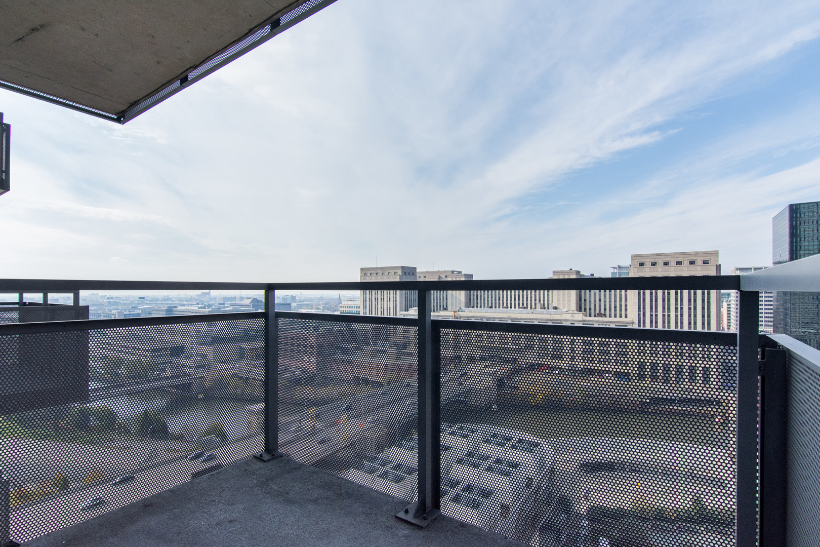 235 West Van Buren Street, Unit 1913 Chicago, IL 60607 - Photo 5 of 13