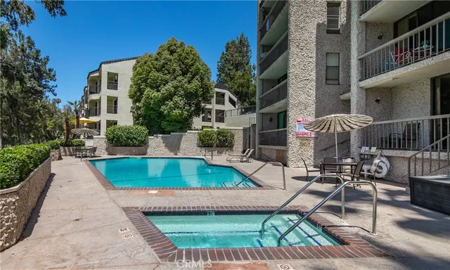 $448,000 | 5555 Canyon Crest Drive, Unit 2G, Riverside, CA 92507
