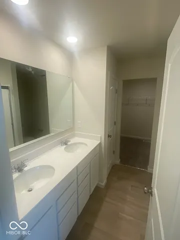 $2,300 | 3872 Riverstone Drive, Whitestown, IN 46075