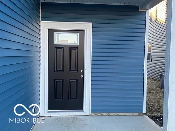 $2,300 | 3872 Riverstone Drive, Whitestown, IN 46075