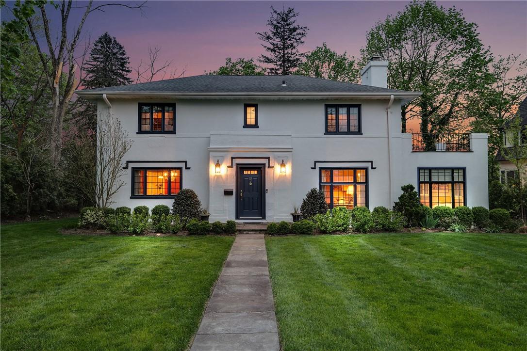 Exterior details, crisp and striking, at once both modern and timeless.