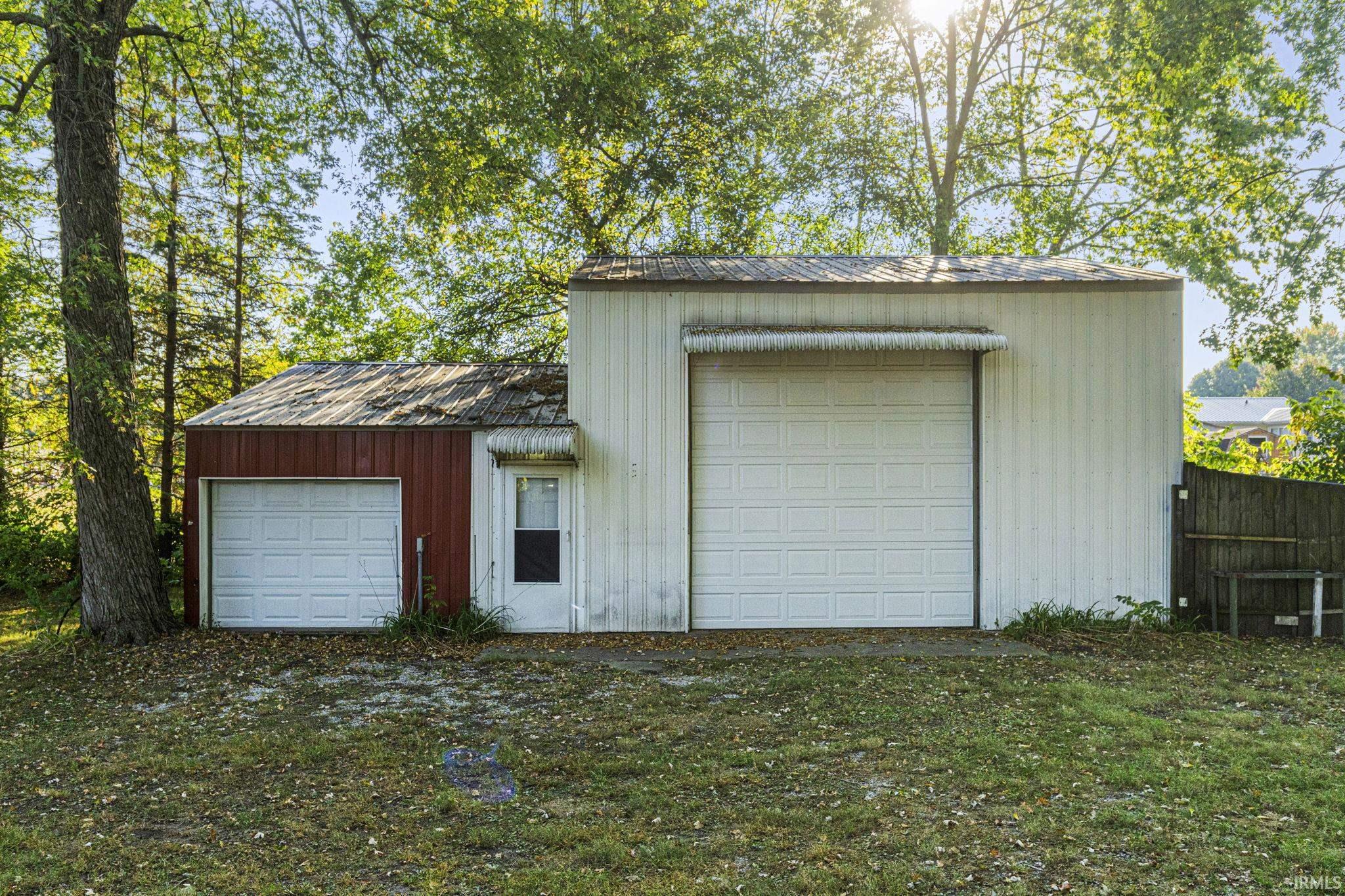 15940 Old Lima Road Huntertown, IN 46748 - Photo 5 of 28 Gallery Image 5