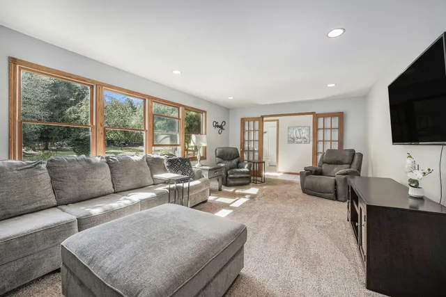 $399,900 | 8882 South Osborn Avenue, Fremont, MI 49412